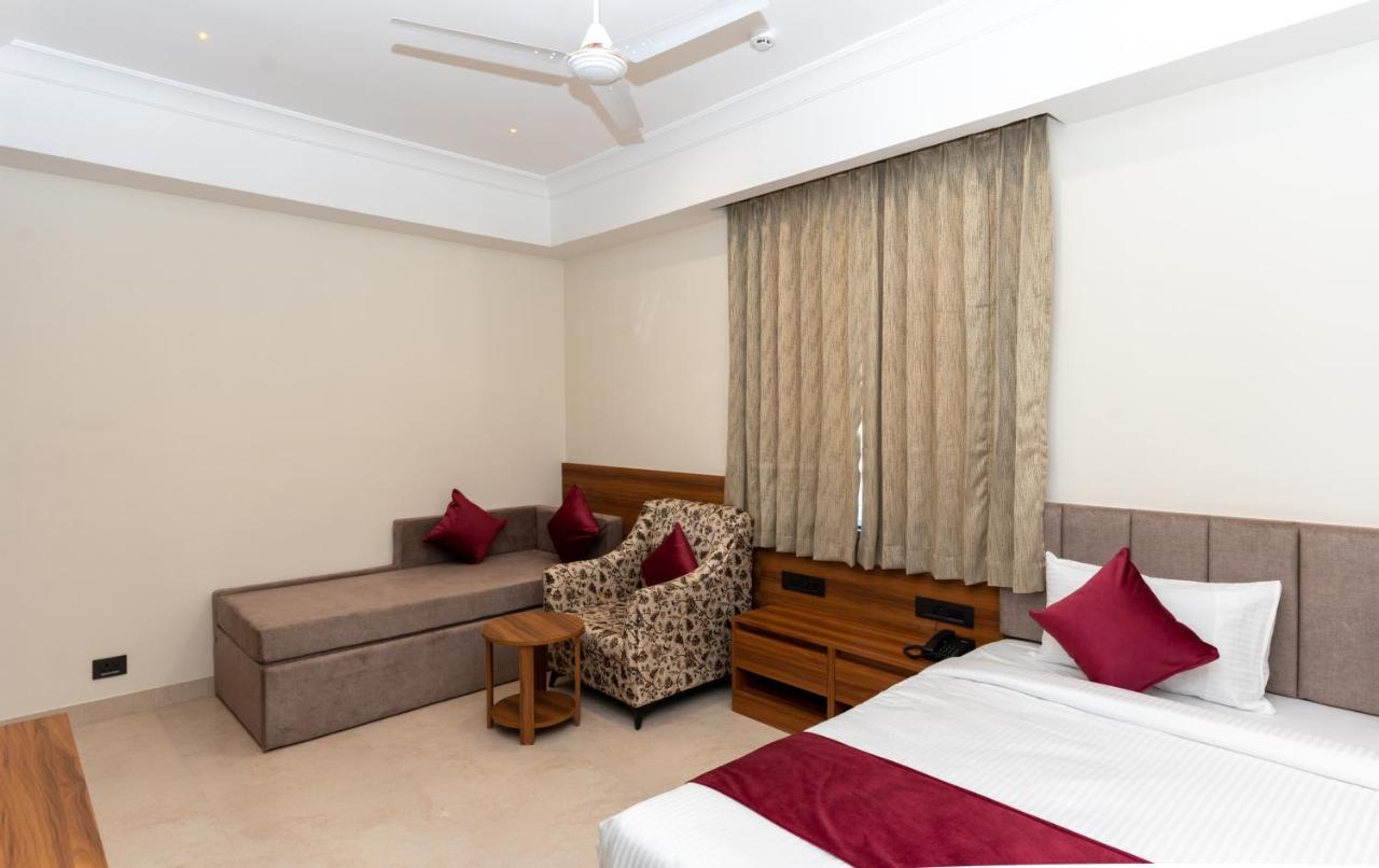 Raghunandan Palace - A Premier Boutique Stay, City Center & 500 Meters From City Railway Station Udaipur Exterior photo
