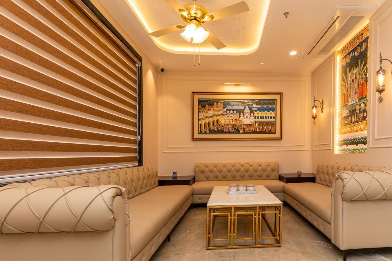 Raghunandan Palace - A Premier Boutique Stay, City Center & 500 Meters From City Railway Station Udaipur Exterior photo