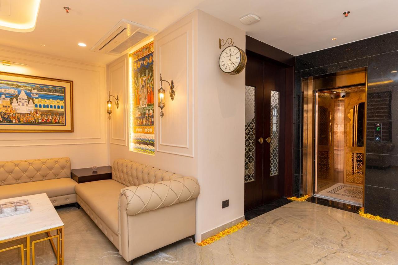 Raghunandan Palace - A Premier Boutique Stay, City Center & 500 Meters From City Railway Station Udaipur Exterior photo