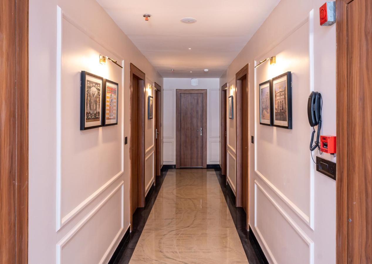 Raghunandan Palace - A Premier Boutique Stay, City Center & 500 Meters From City Railway Station Udaipur Exterior photo