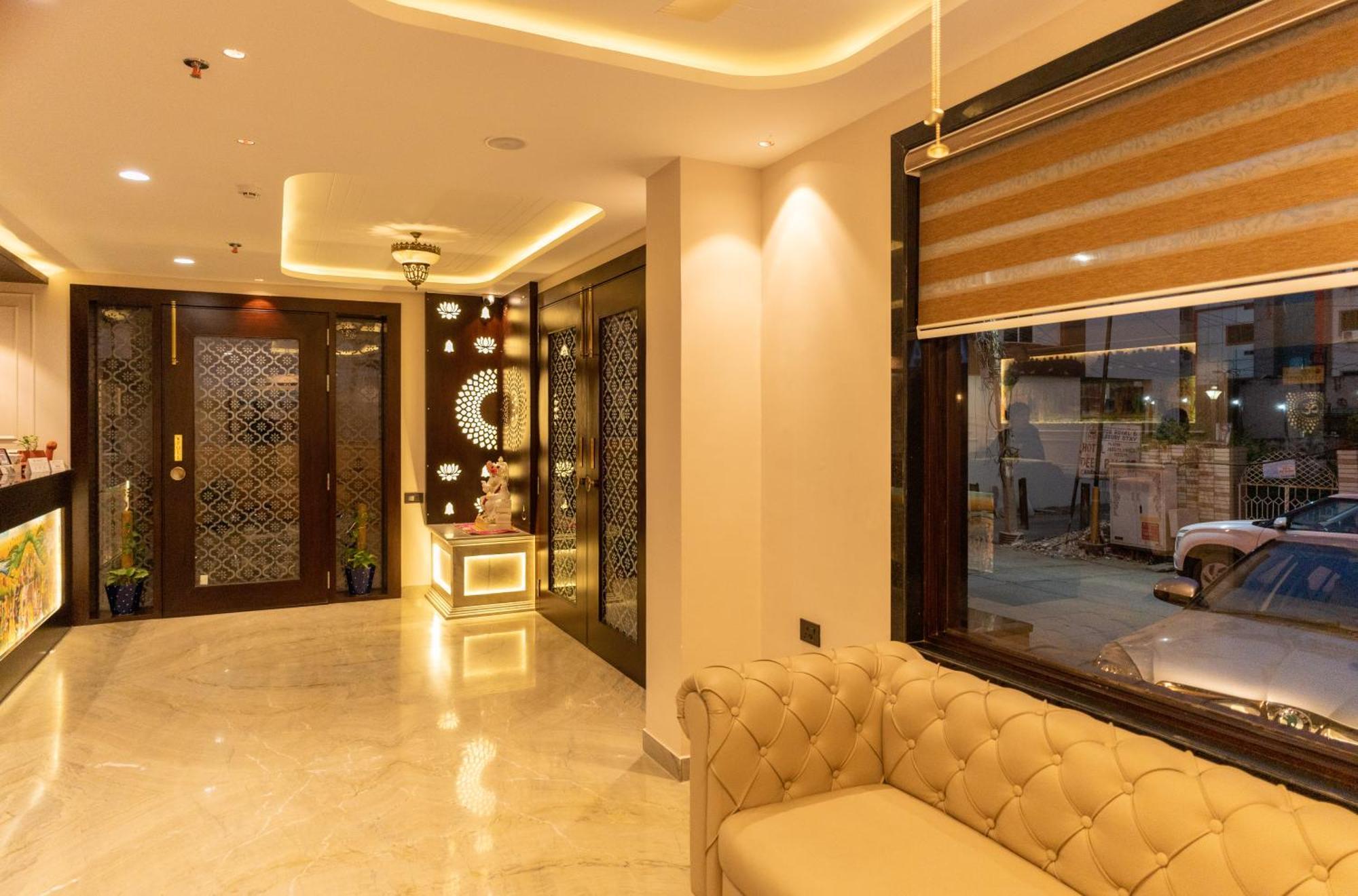 Raghunandan Palace - A Premier Boutique Stay, City Center & 500 Meters From City Railway Station Udaipur Exterior photo